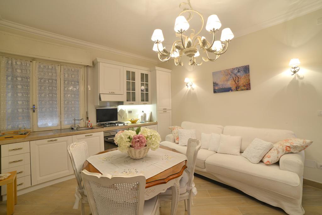 Casa Grandis Dimora Di Charme Nel Cuore Di Bordighera Leilighet Eksteriør bilde